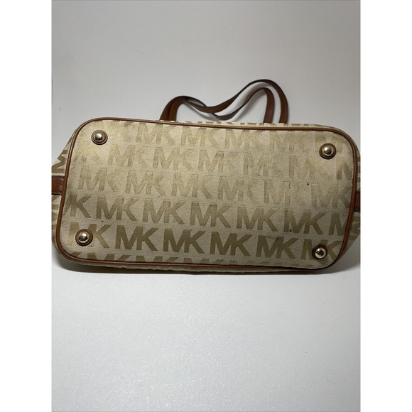 Michael Kors Women's Tote Logo Purse/ Bag Beige - Picture 3 of 8